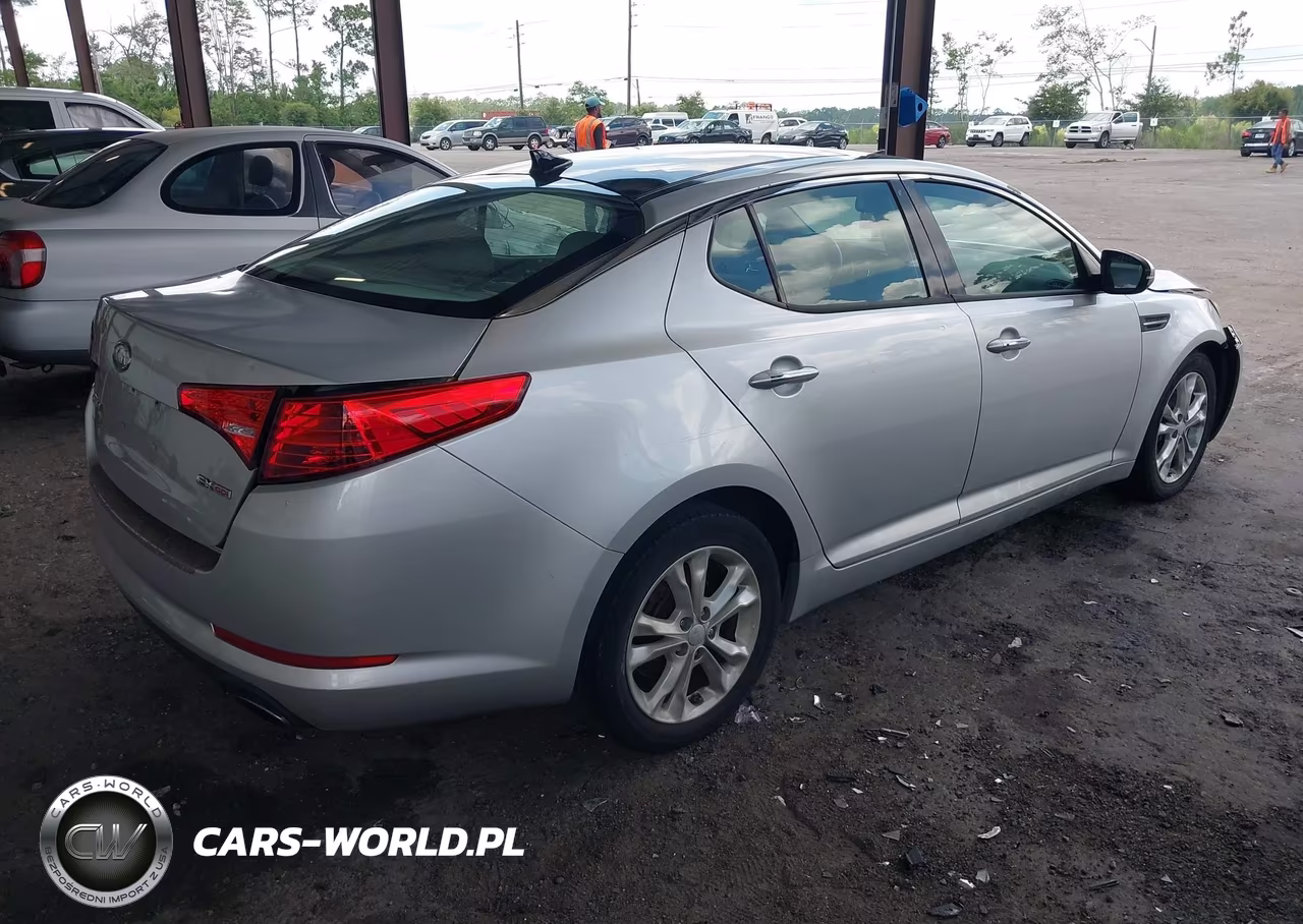 2012 Kia Optima Ex VIN:5XXGN4A71CG085792 - 4