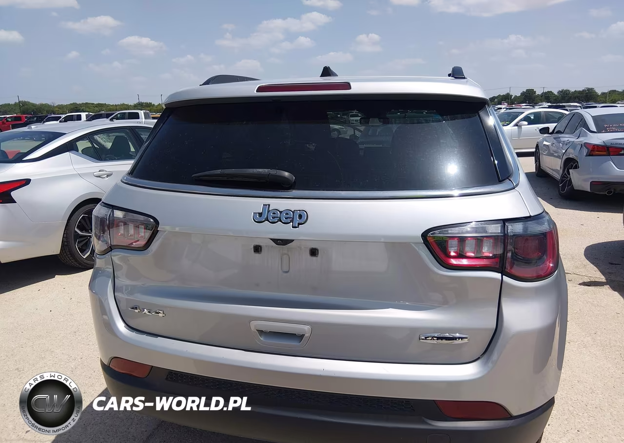 2024 Jeep Compass Latitude 4X4 VIN:3C4NJDBN4RT106955 - 16