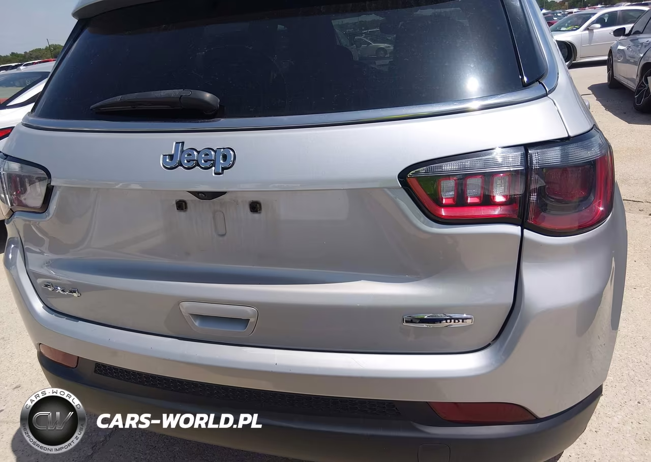 2024 Jeep Compass Latitude 4X4 VIN:3C4NJDBN4RT106955 - 6