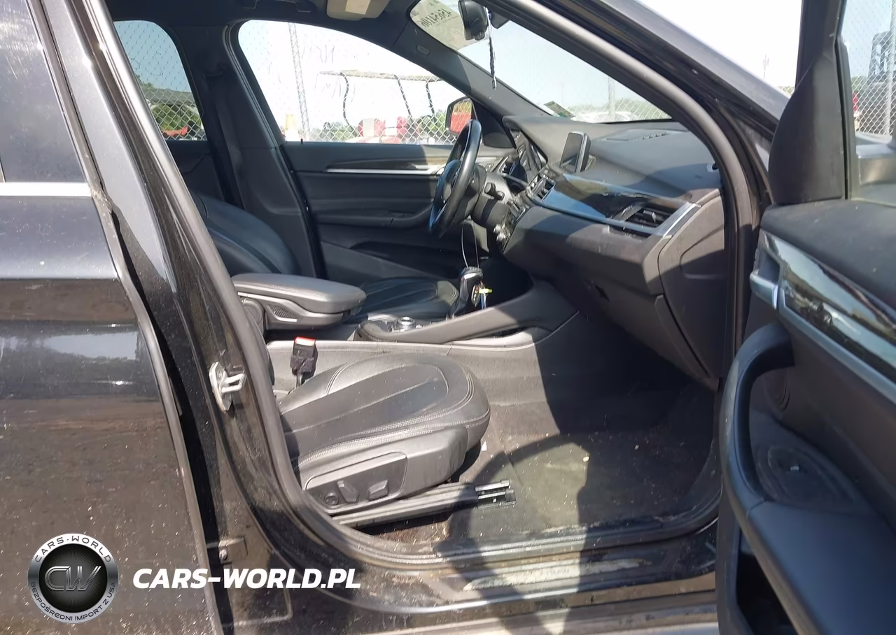 2018 BMW X1 Sdrive28I VIN:WBXHU7C31J5H41225 - 5