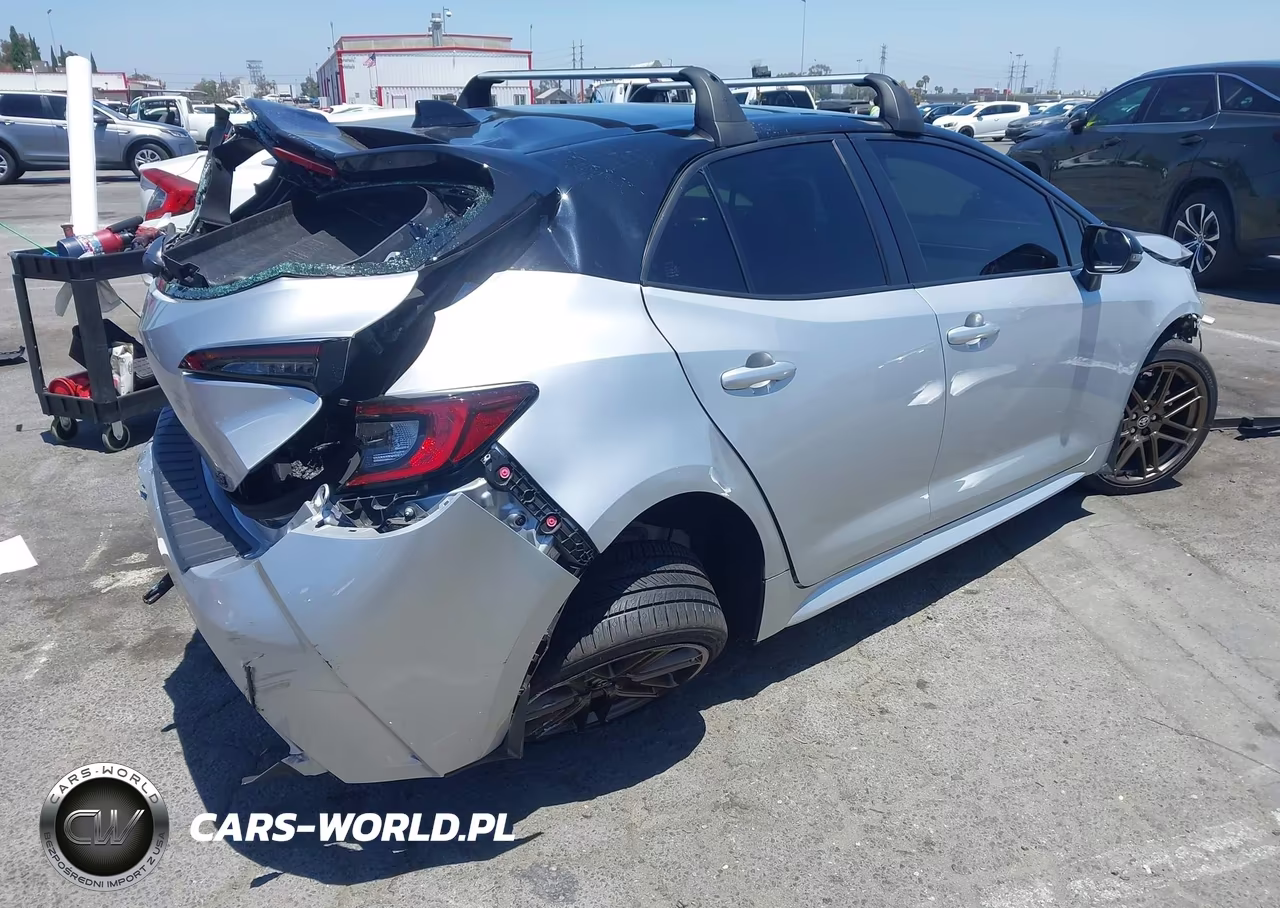 2025 Toyota Corolla Nightshade Edition VIN:JTND4MBEXS3239204 - 4