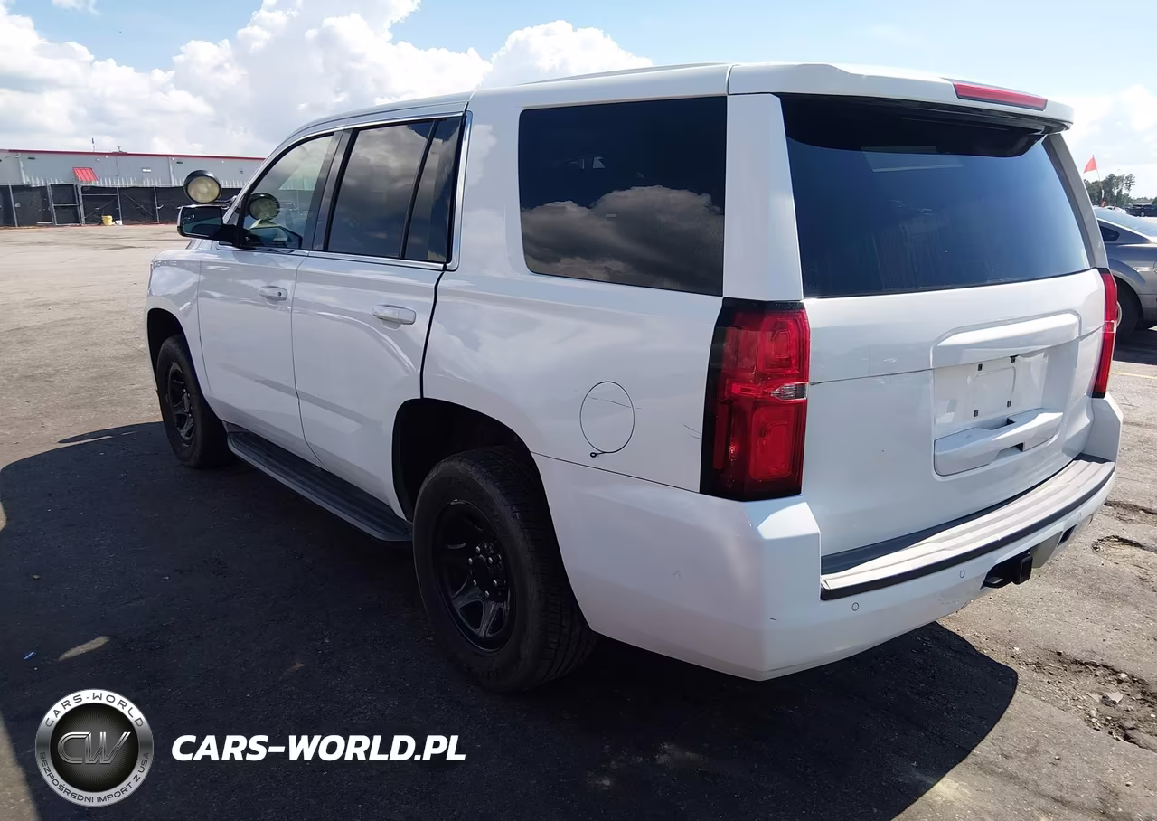 2015 Chevrolet Tahoe Commercial VIN:1GNLC2EC9FR717222 - 3