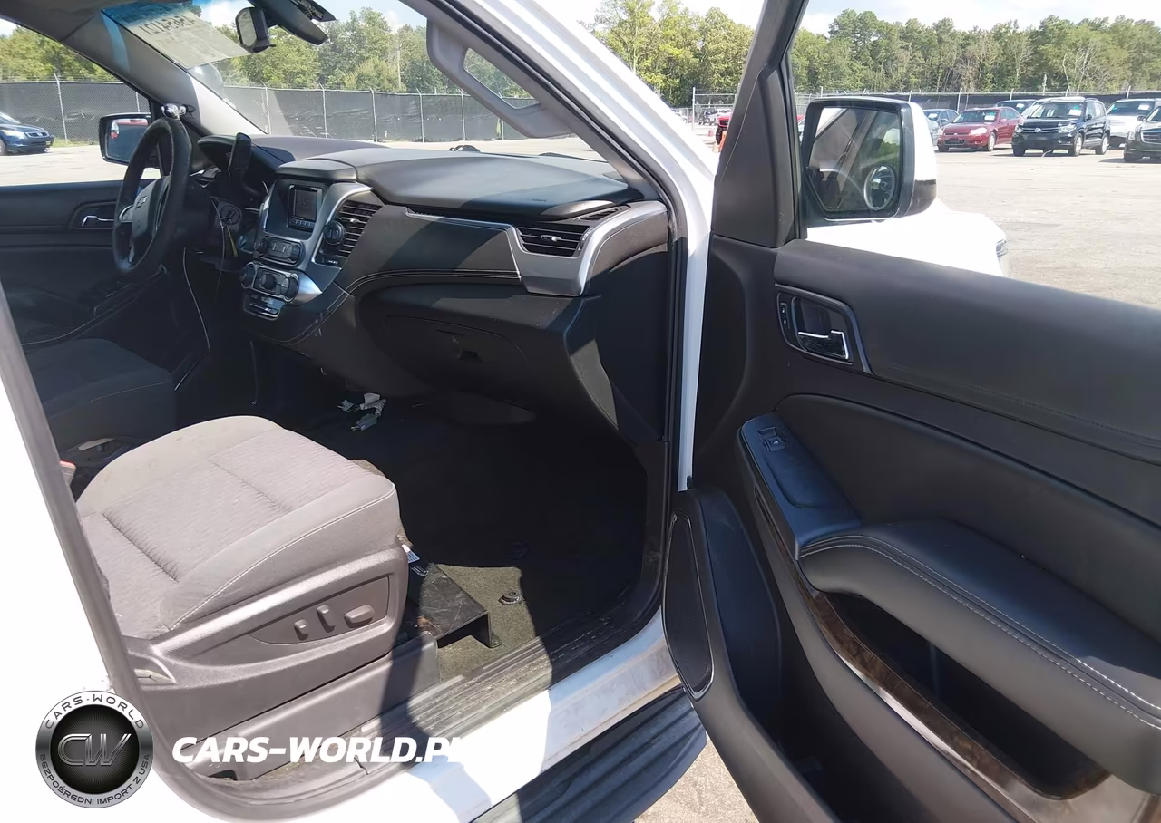 2015 Chevrolet Tahoe Commercial VIN:1GNLC2EC9FR717222 - 5