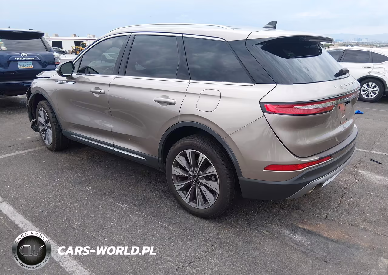 2020 Lincoln Corsair Reserve VIN:5LMCJ2D96LUL01893 - 3
