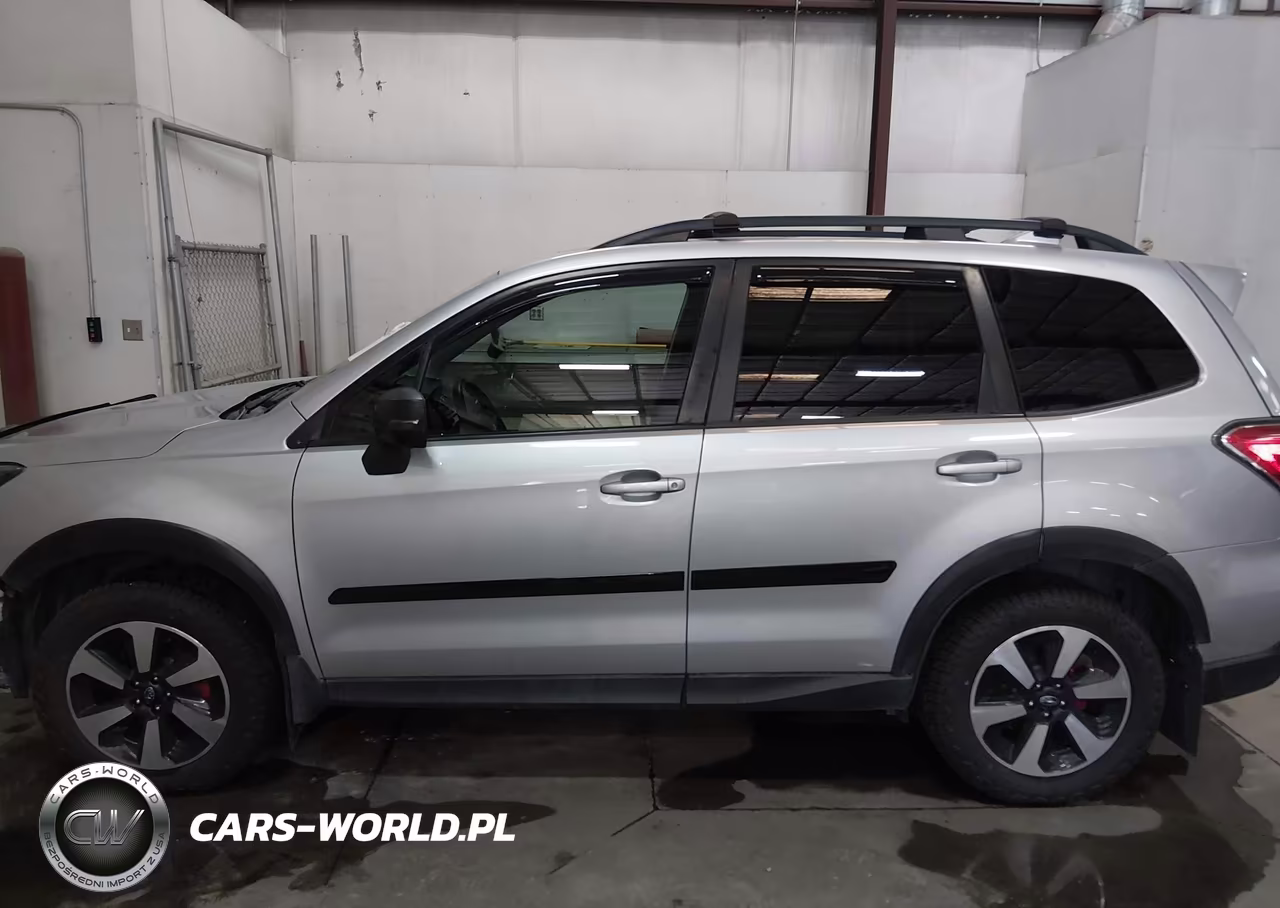 2018 Subaru Forester 2.5I Premium VIN:JF2SJAGC1JH504122 - 15