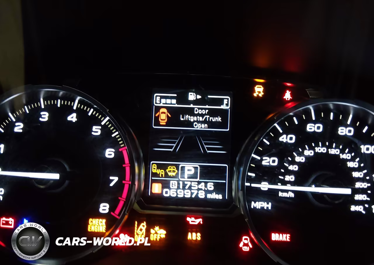 2018 Subaru Forester 2.5I Premium VIN:JF2SJAGC1JH504122 - 16