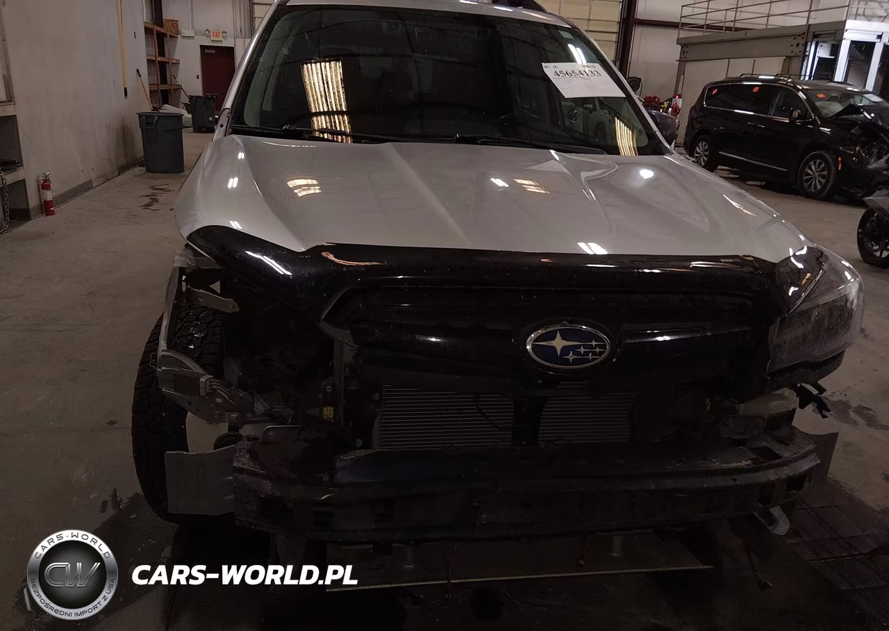 2018 Subaru Forester 2.5I Premium VIN:JF2SJAGC1JH504122 - 18