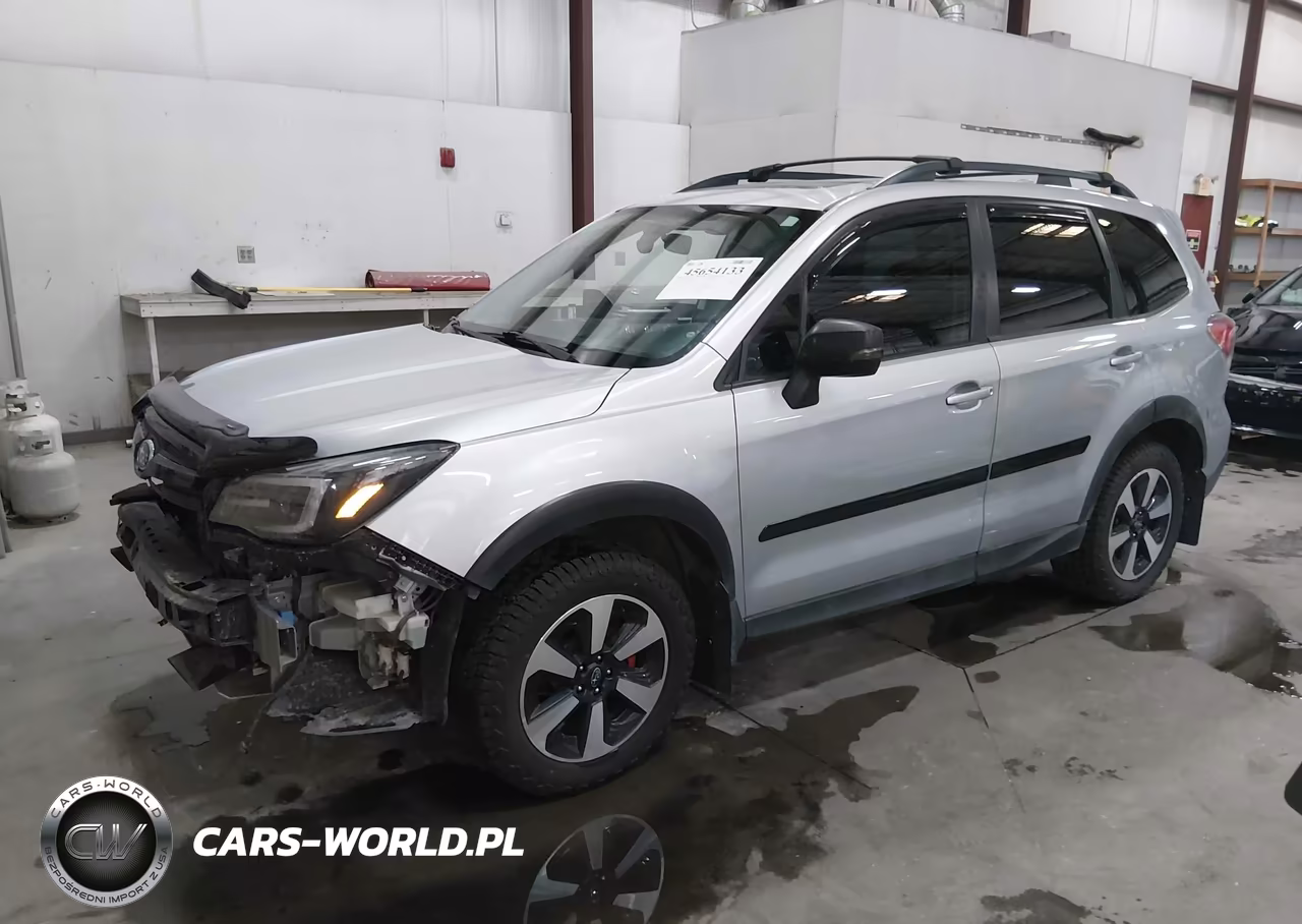 2018 Subaru Forester 2.5I Premium VIN:JF2SJAGC1JH504122 - 2