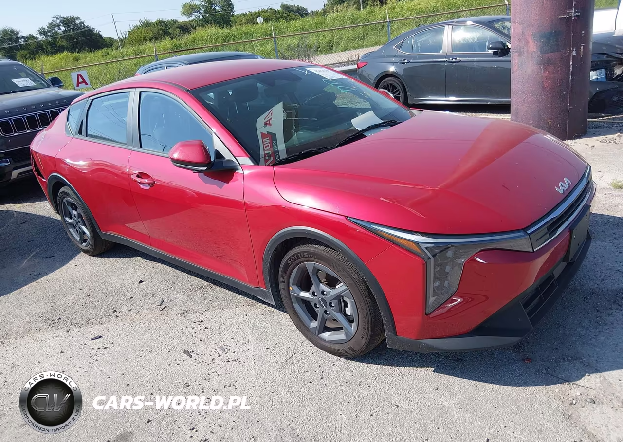 2026 Kia K4 Lxs VIN:3KPFT4DE4TE312784 - 1