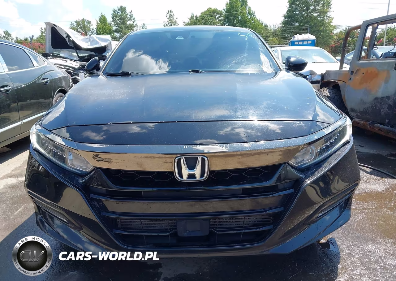 2018 Honda Accord Sport VIN:1HGCV1F3XJA158512 - 12