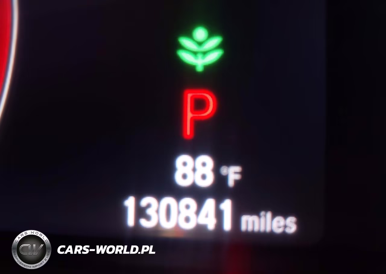 2018 Honda Accord Sport VIN:1HGCV1F3XJA158512 - 15