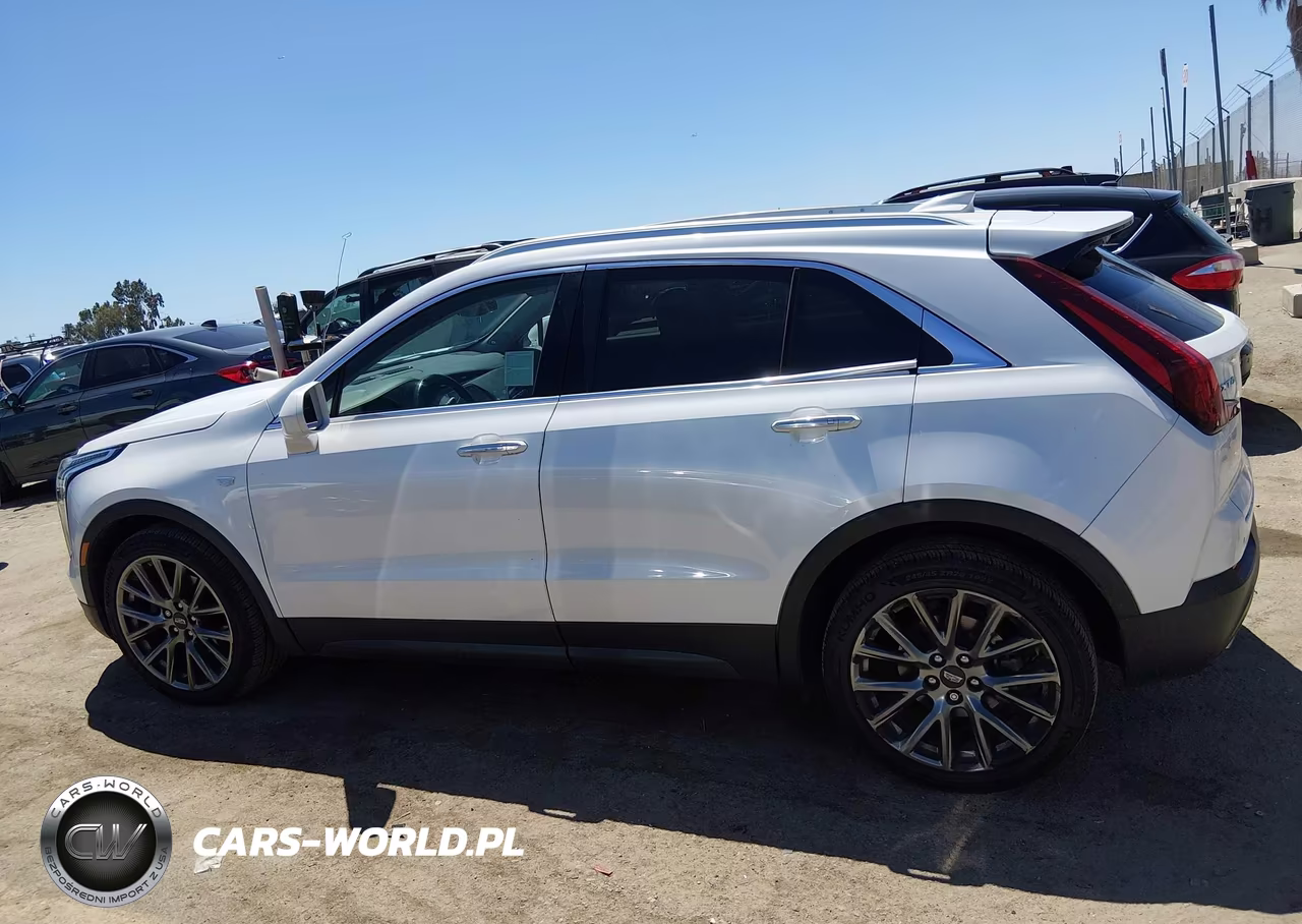 2019 Cadillac Xt4 Luxury VIN:1GYAZAR45KF117301 - 14