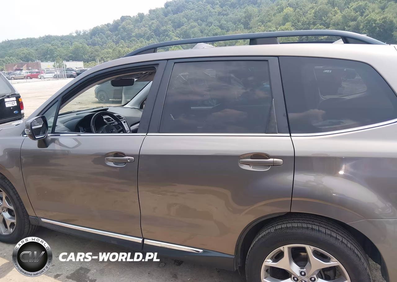 2018 Subaru Forester 2.5I Touring VIN:JF2SJAWC3JH590650 - 14