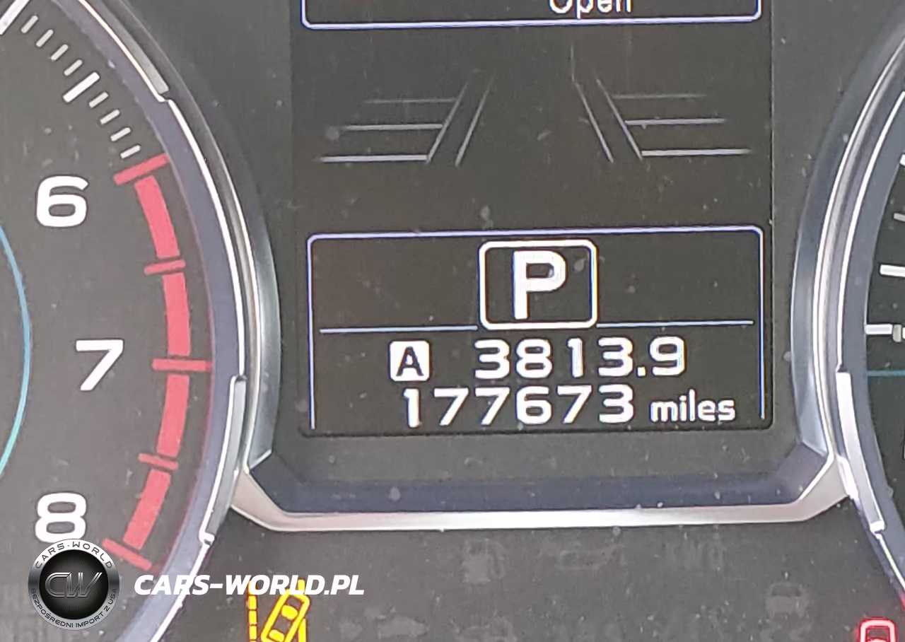 2018 Subaru Forester 2.5I Touring VIN:JF2SJAWC3JH590650 - 15