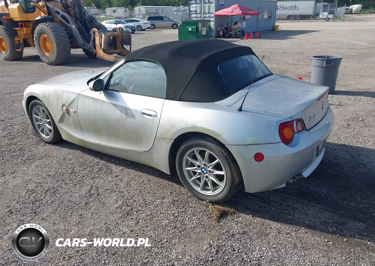2004 BMW Z4 2.5I VIN:4USBT33534LS50128 - 3