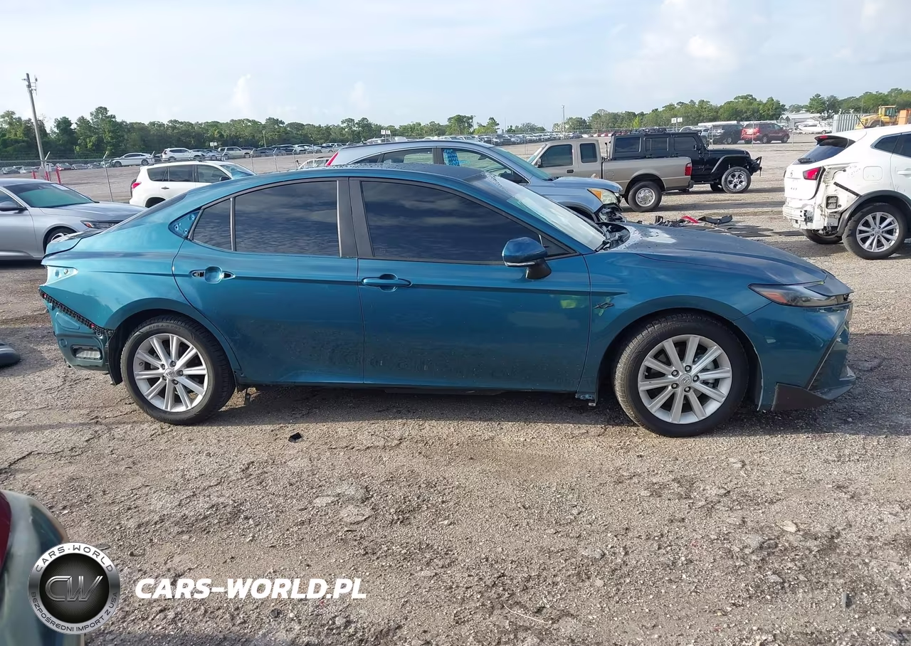 2025 Toyota Camry Se VIN:4T1DAACKXSU059484 - 14