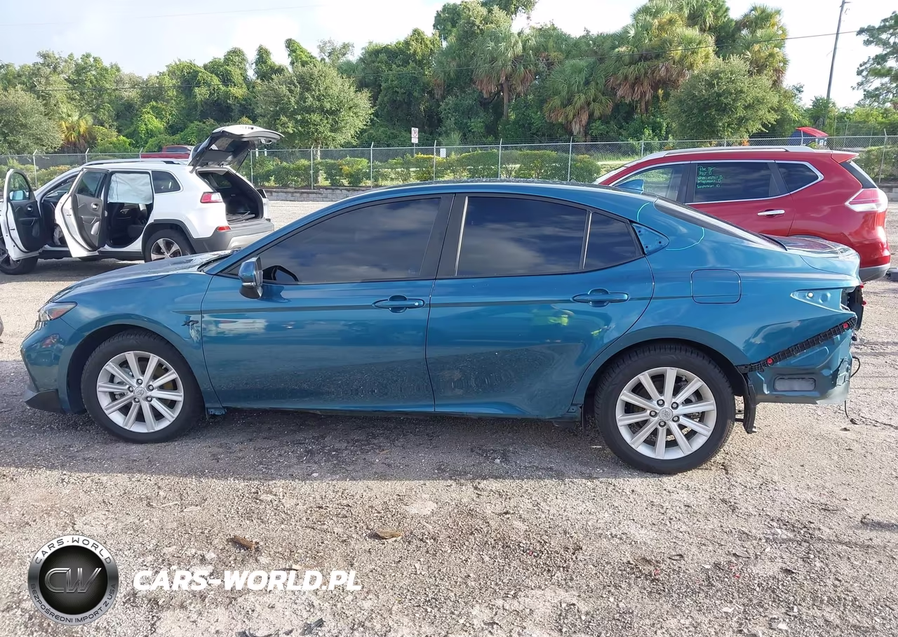 2025 Toyota Camry Se VIN:4T1DAACKXSU059484 - 15
