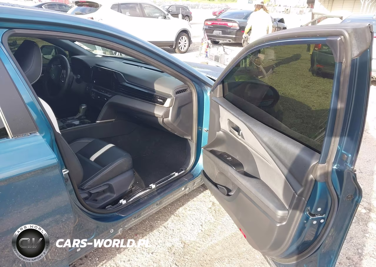 2025 Toyota Camry Se VIN:4T1DAACKXSU059484 - 5