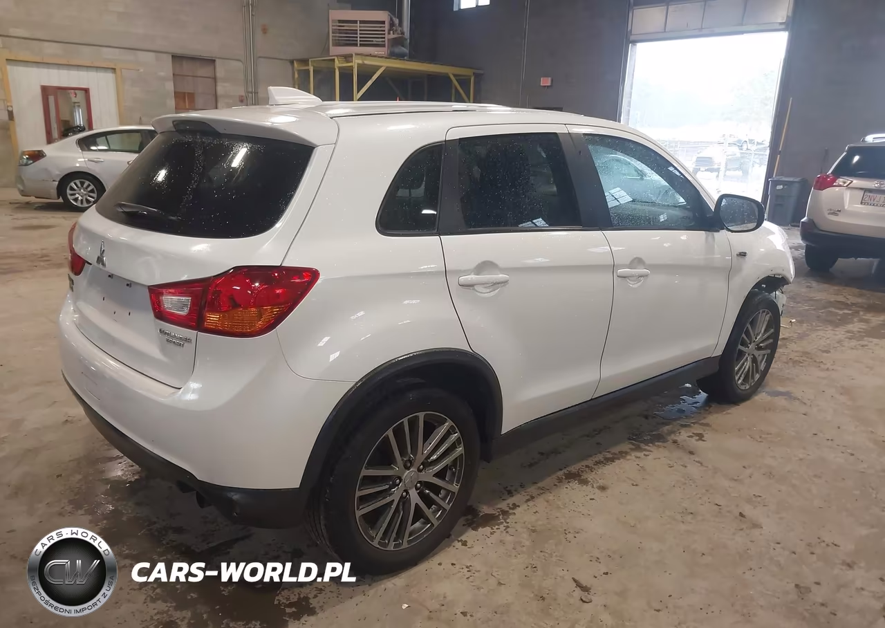 2017 Mitsubishi Outlander Sport 2.0 Le VIN:JA4AP3AU9HZ047953 - 4