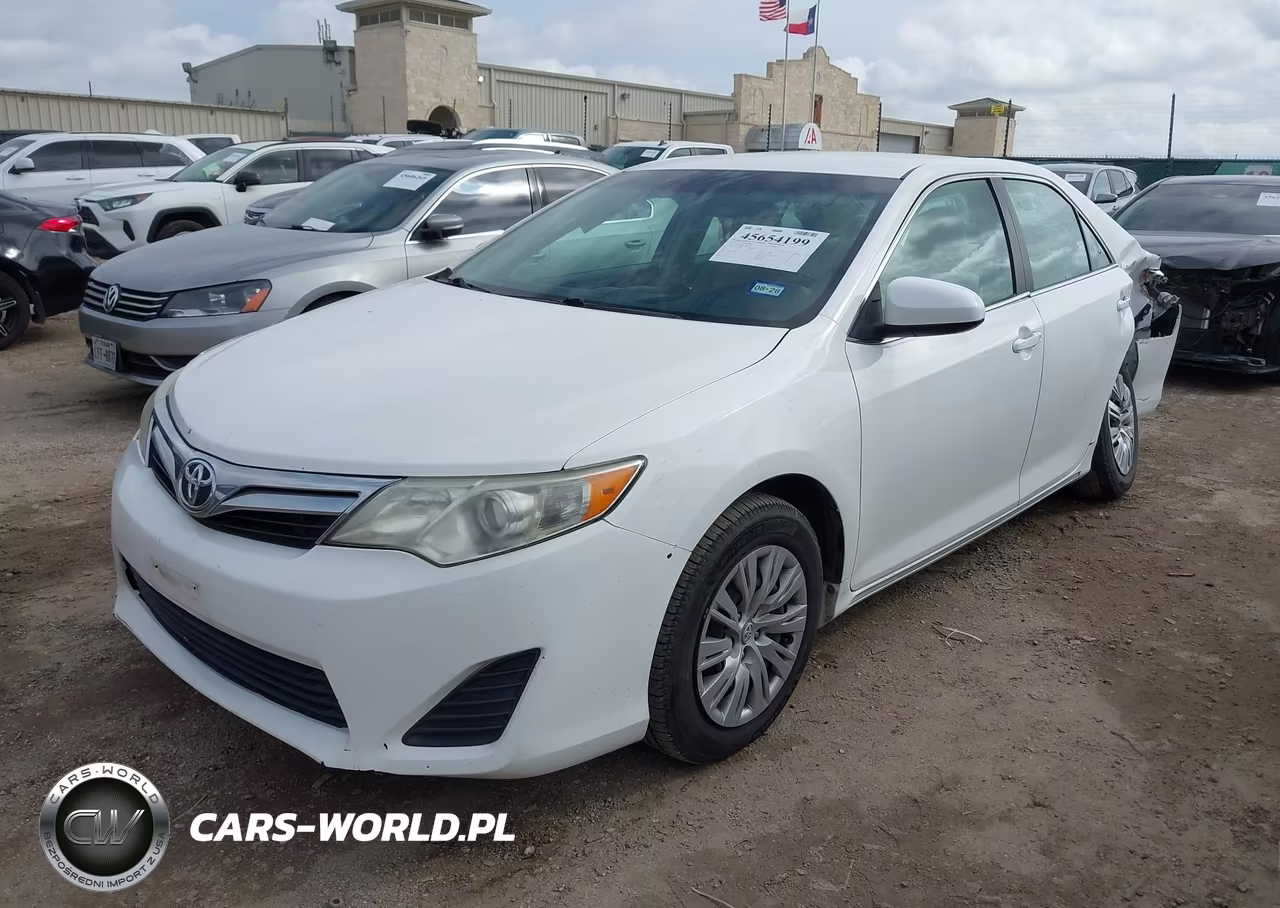 2014 Toyota Camry Le VIN:4T4BF1FK6ER366438 - 2