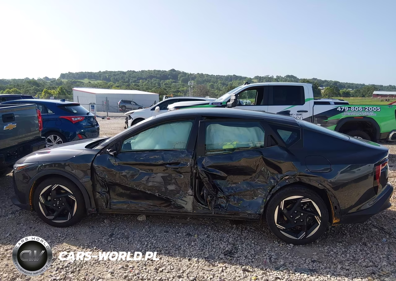 2025 Kia K4 Ex VIN:3KPFU4DE8SE051171 - 14
