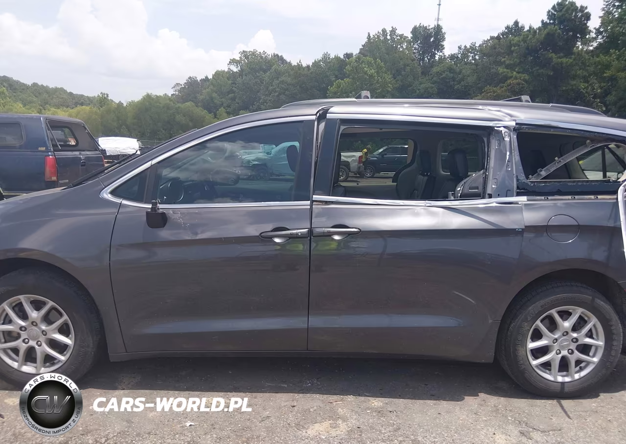 2020 Chrysler Voyager Lxi VIN:2C4RC1DG3LR156989 - 15