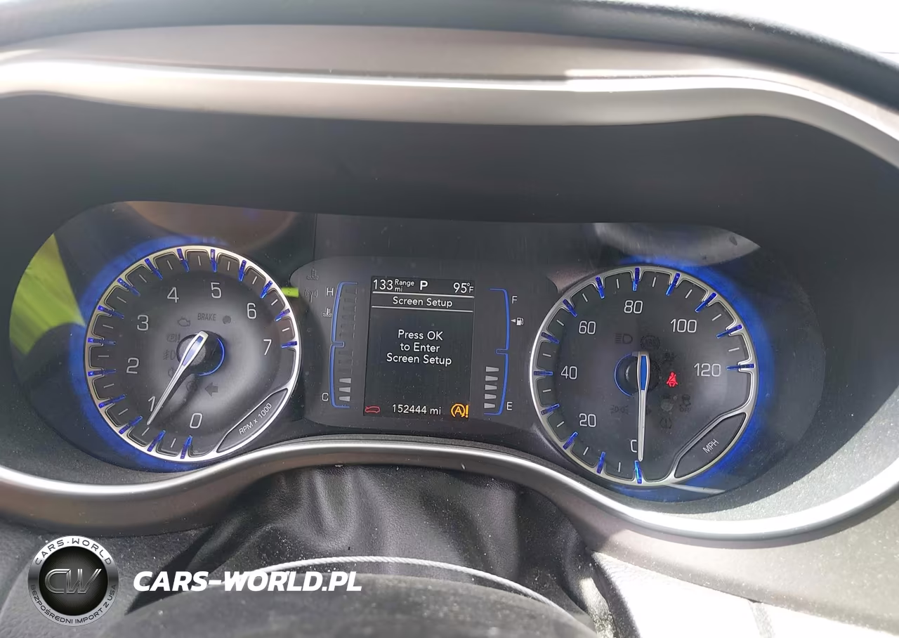 2020 Chrysler Voyager Lxi VIN:2C4RC1DG3LR156989 - 7