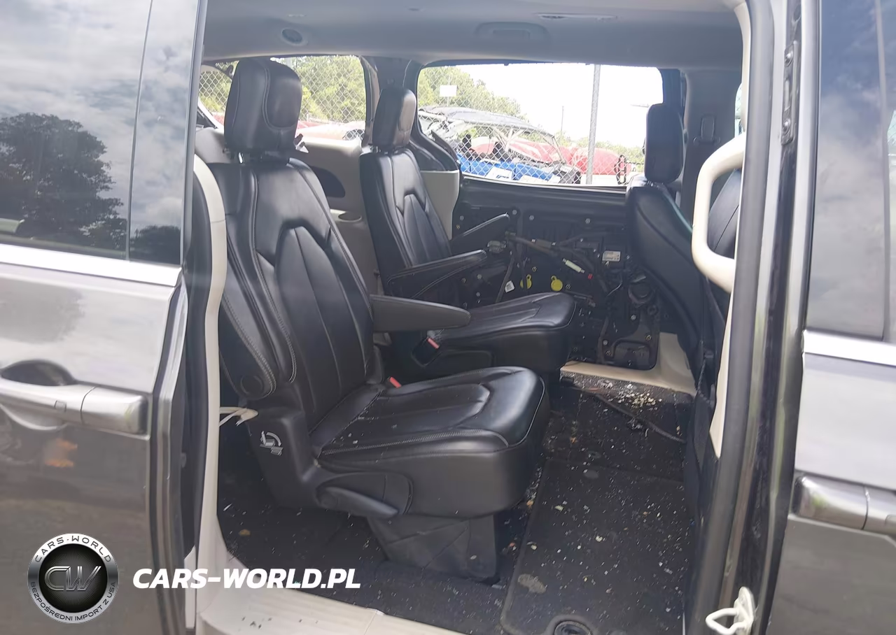 2020 Chrysler Voyager Lxi VIN:2C4RC1DG3LR156989 - 8