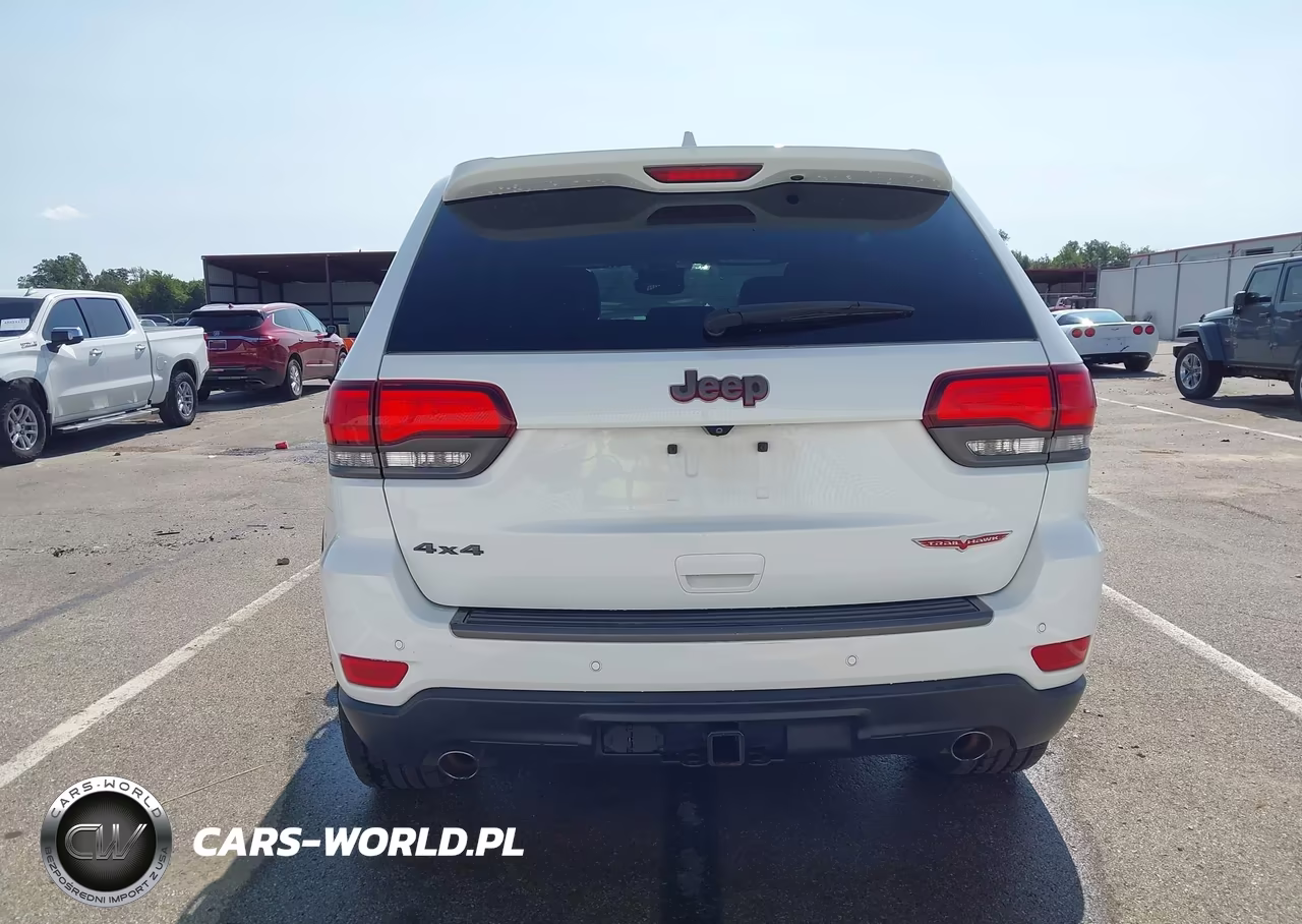 2017 Jeep Grand Cherokee Trailhawk VIN:1C4RJFLG1HC601637 - 16