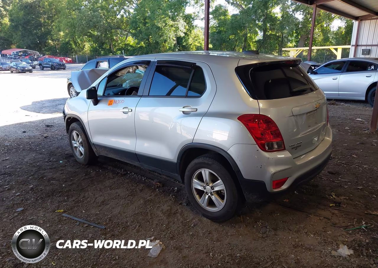 2022 Chevrolet Trax Awd Ls VIN:KL7CJNSM9NB542908 - 3