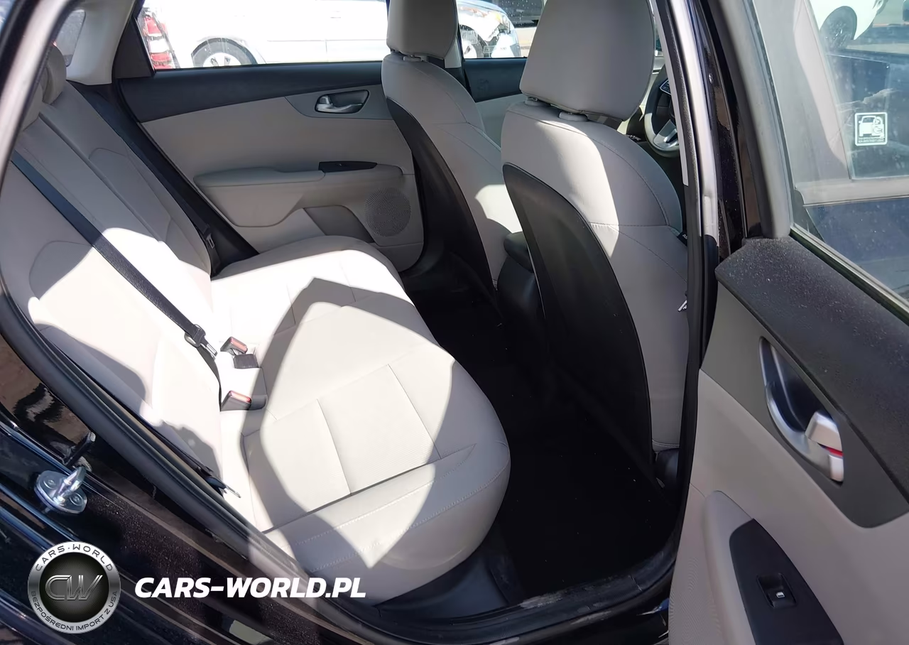 2021 Kia Forte Lxs VIN:3KPF24AD1ME298892 - 8