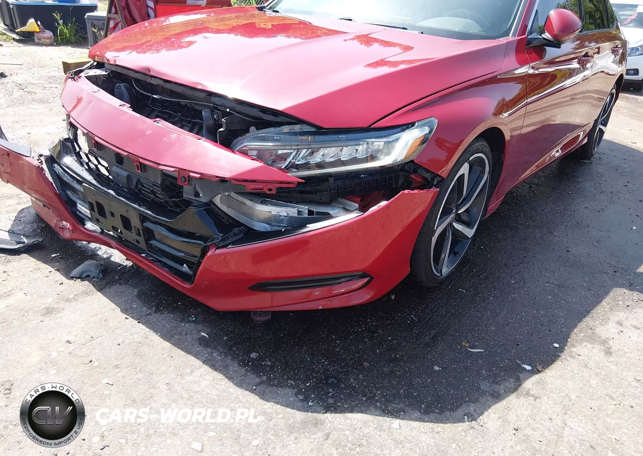 2018 Honda Accord Sport VIN:1HGCV1F38JA160713 - 17