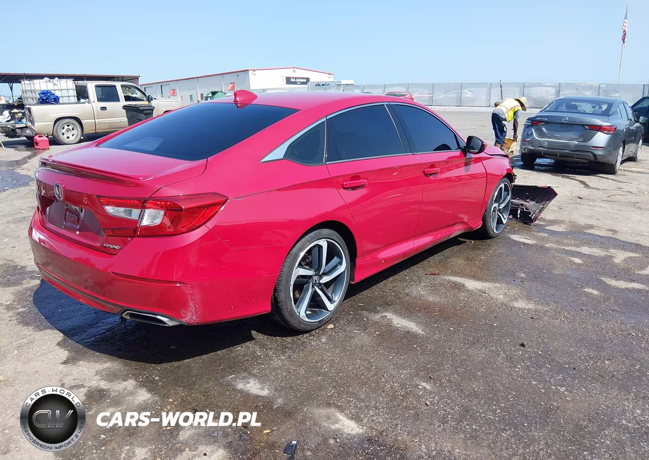 2018 Honda Accord Sport VIN:1HGCV1F38JA160713 - 4