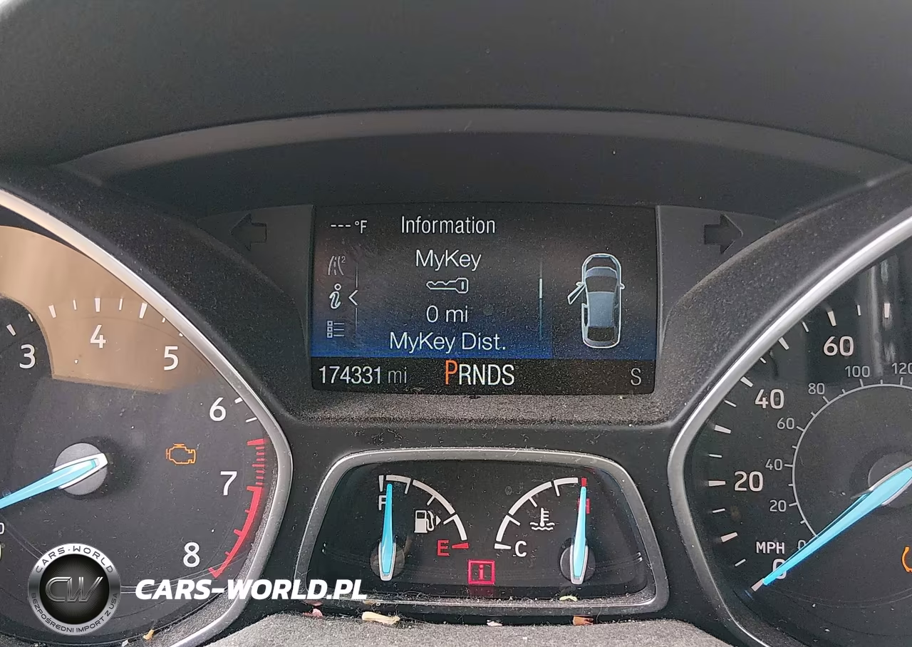 2018 Ford Escape Se VIN:1FMCU0GDXJUC31228 - 16