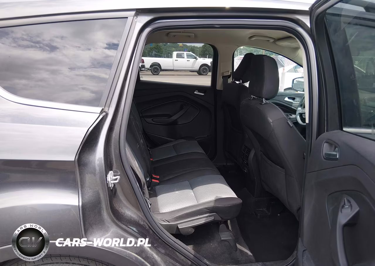 2018 Ford Escape Se VIN:1FMCU0GDXJUC31228 - 8