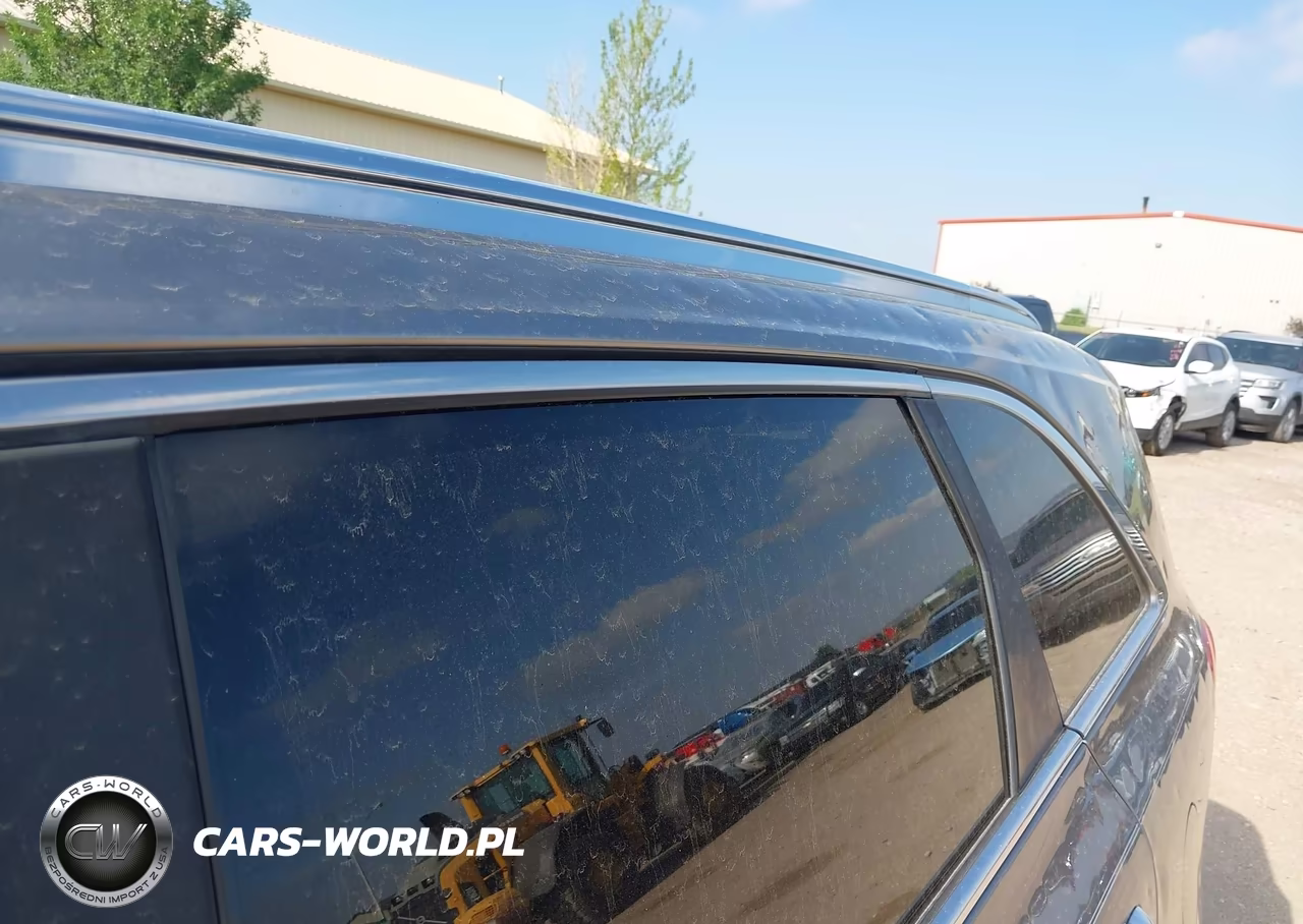 2016 Kia Sorento 3.3L Sx VIN:5XYPKDA55GG087294 - 17