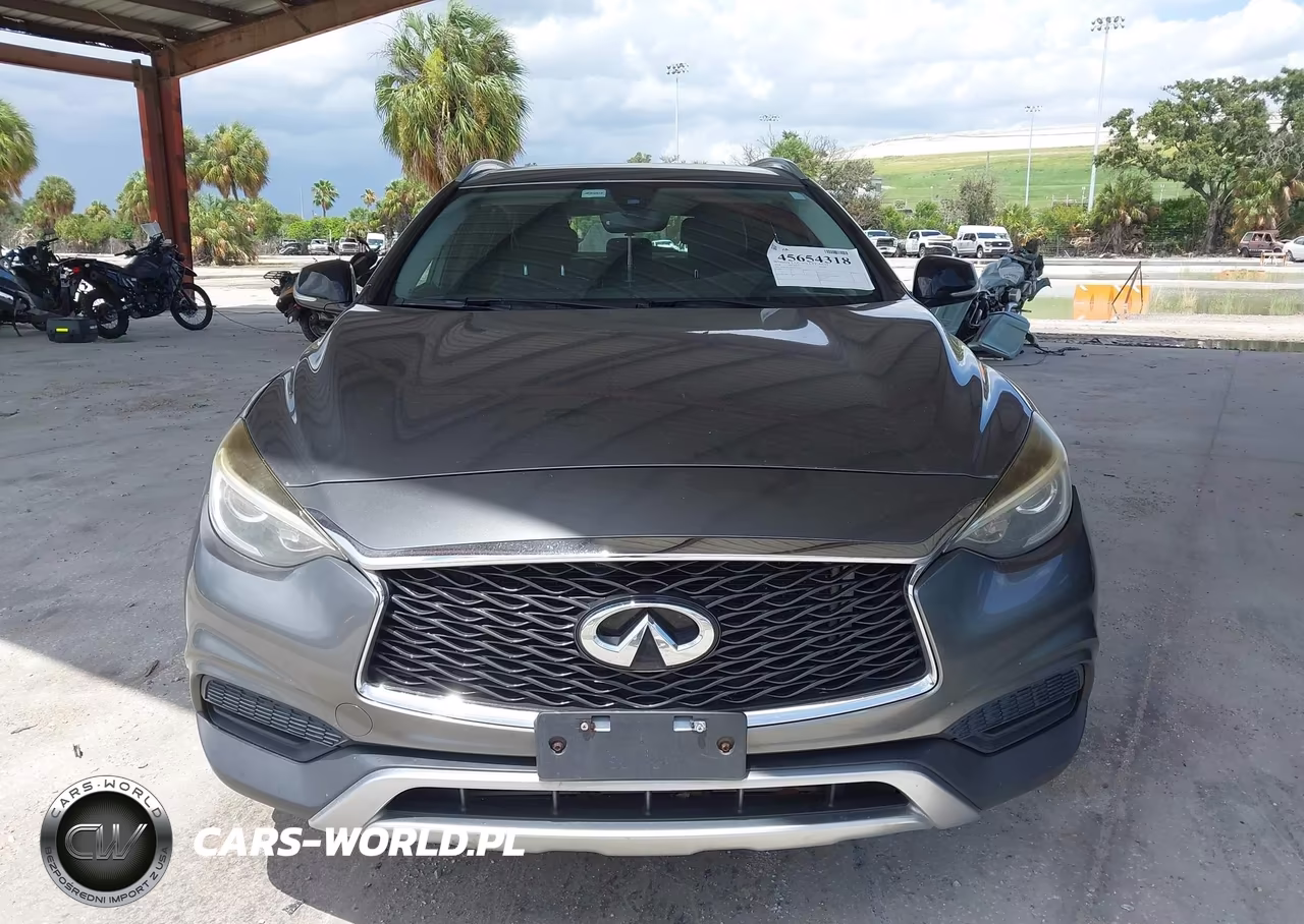 2018 Infiniti Qx30 Luxury VIN:SJKCH5CR3JA050767 - 12