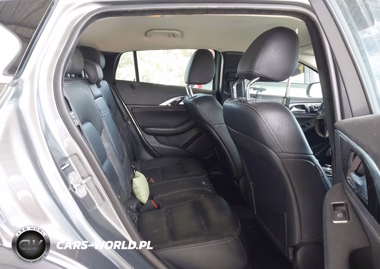 2018 Infiniti Qx30 Luxury VIN:SJKCH5CR3JA050767 - 8
