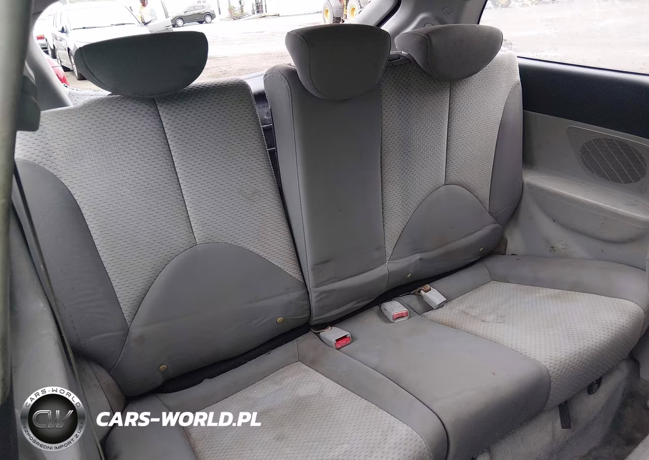 2007 Hyundai Accent Gs VIN:KMHCM36C47U039225 - 8