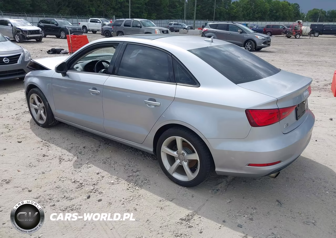 2015 Audi A3 2.0T Premium VIN:WAUBFGFFXF1040114 - 3