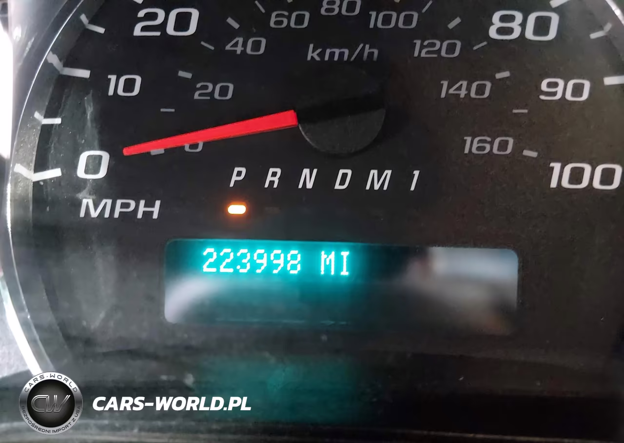 2016 Chevrolet Express 2500 Work Van VIN:1GCWGAFF3G1298412 - 15