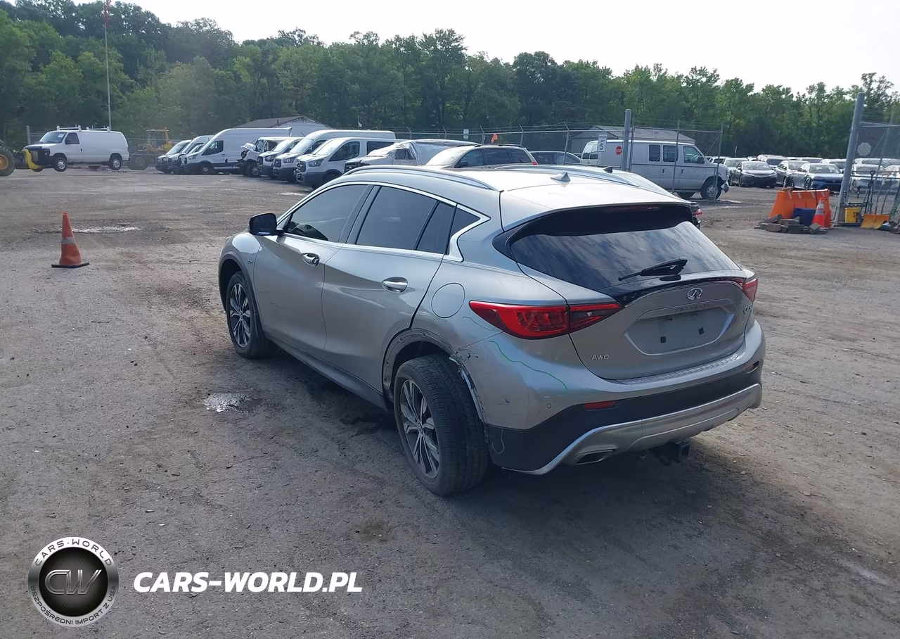 2018 Infiniti Qx30 Premium VIN:SJKCH5CR8JA052529 - 3