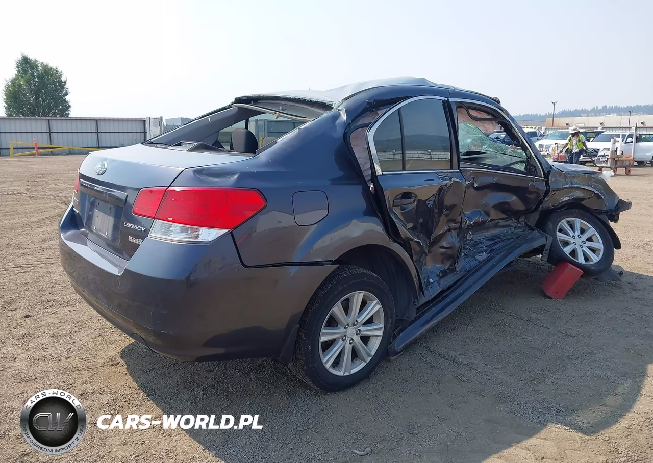 2010 Subaru Legacy 2.5I Premium VIN:4S3BMBH6XA3221350 - 4