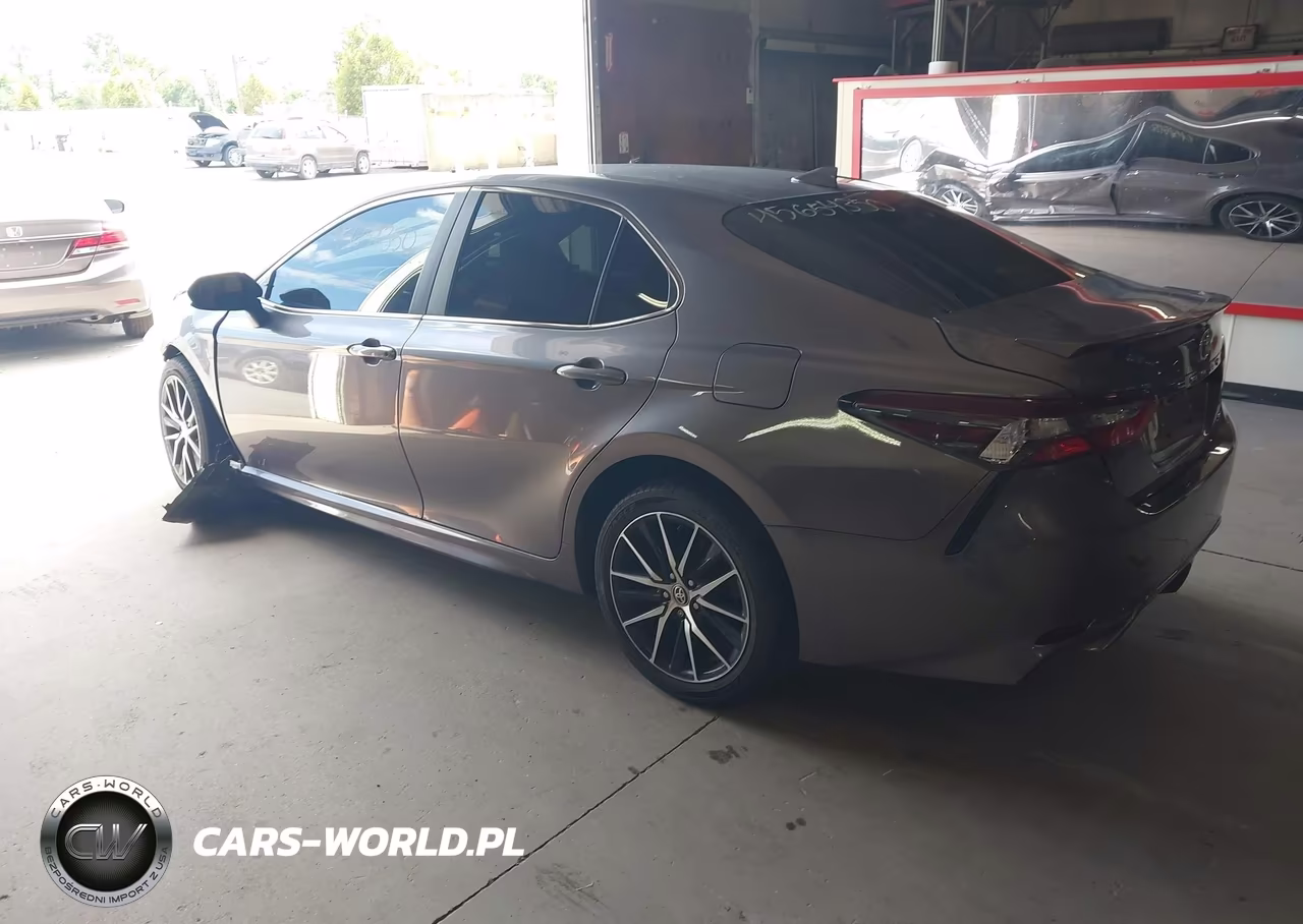2021 Toyota Camry Se VIN:4T1G11AK5MU600833 - 3