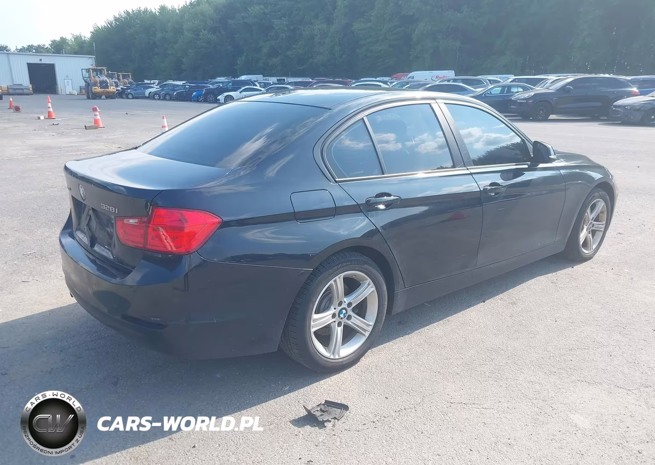 2014 BMW 328I xDrive VIN:WBA3B3G5XENR84128 - 4