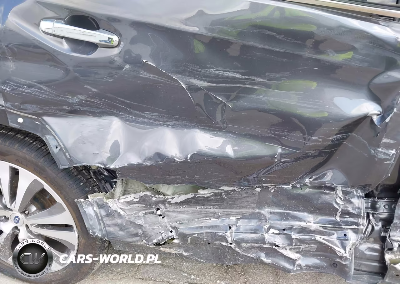 2019 Subaru Ascent Touring VIN:4S4WMARD3K3456470 - 6
