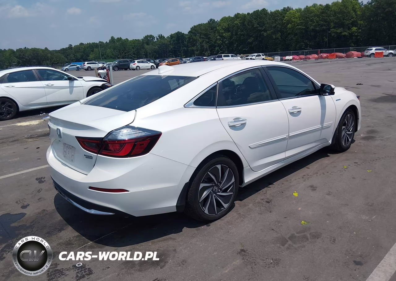 2019 Honda Insight Touring VIN:19XZE4F90KE006560 - 4