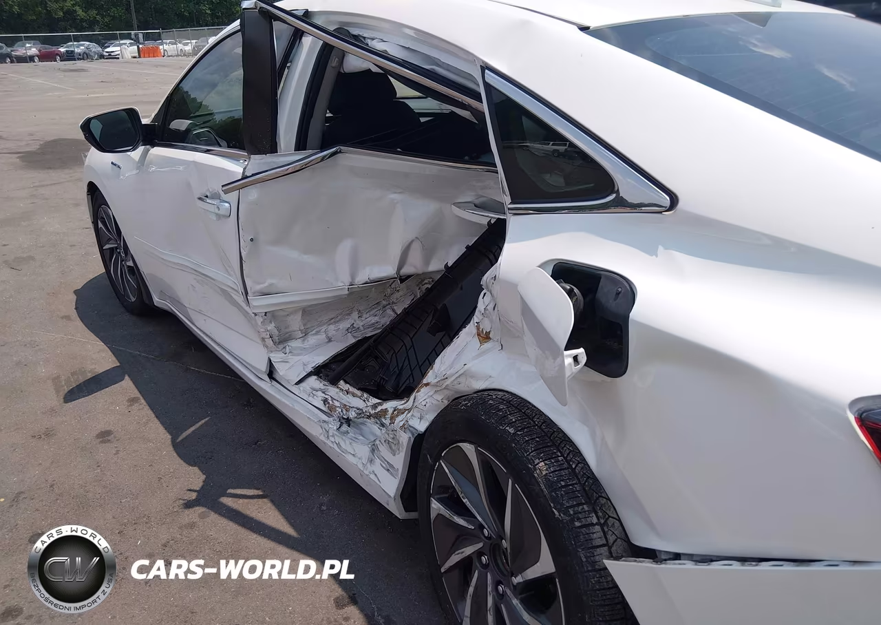 2019 Honda Insight Touring VIN:19XZE4F90KE006560 - 6
