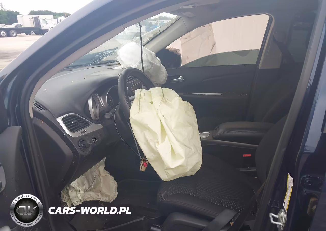 2020 Dodge Journey Se Value VIN:3C4PDCAB3LT232183 - 18