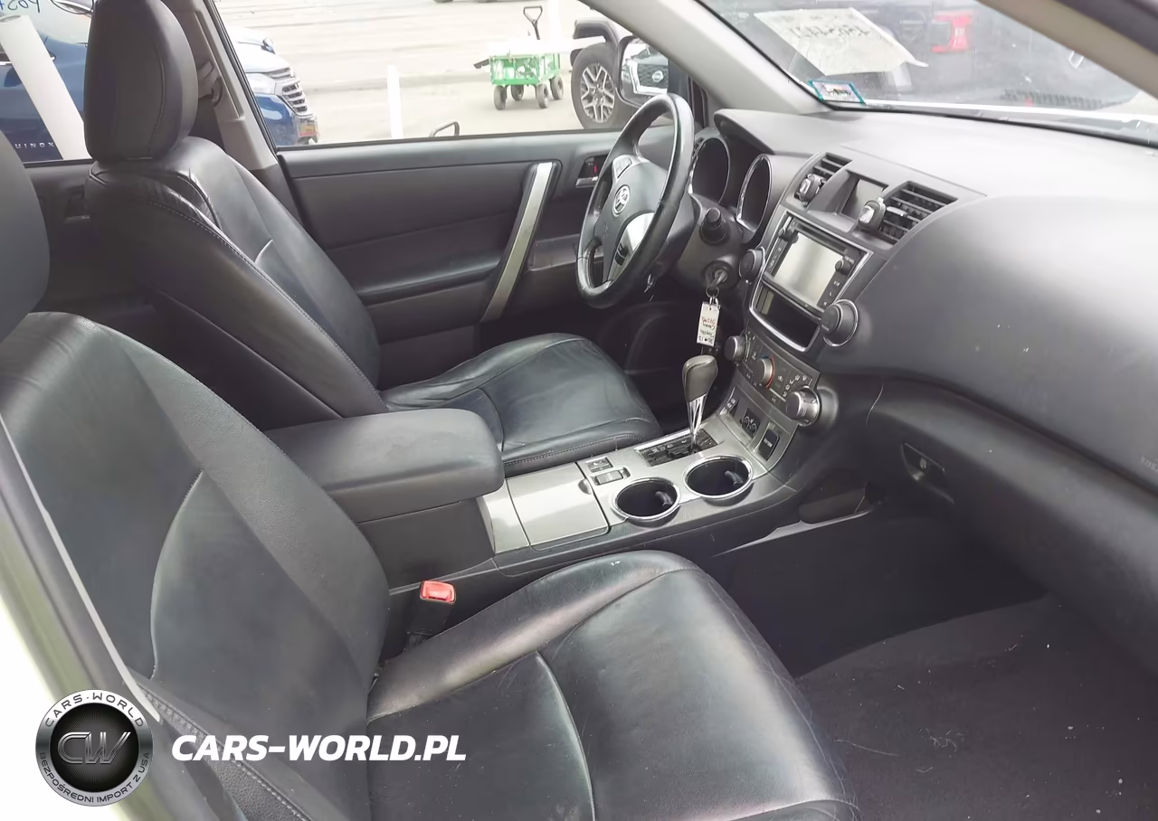 2013 Toyota Highlander Se V6 VIN:5TDBK3EH5DS257192 - 5